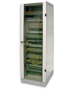 Kit 4 Ruote per Armadi Dotati di Foro per Perno M10