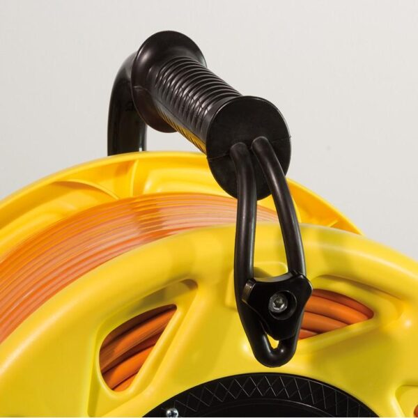 Cavo Patch Cat7A Plug RJ45 6A S/FTP LSZH con Avvolgicavo 90m Arancione