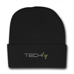Berretto invernale a costine nero con logo Techly