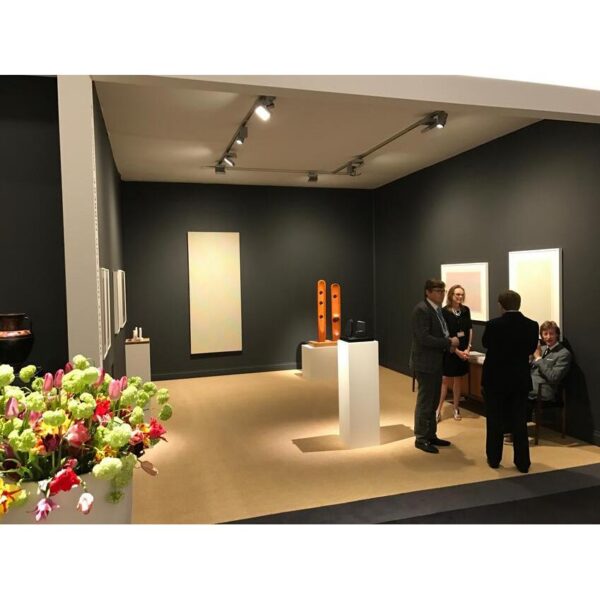 tLight TLK-30 Illuminatore con 16 Led Osram da 30W totali per binario trifase