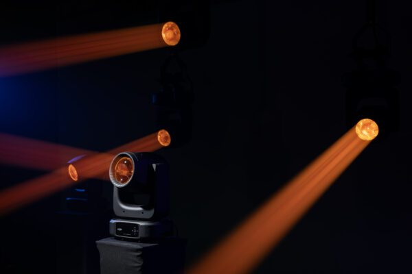 Xpression 2000B - Beam Testa mobile con beam LED da 150 W