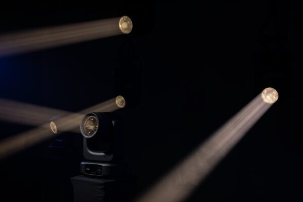 Xpression 2000B - Beam Testa mobile con beam LED da 150 W