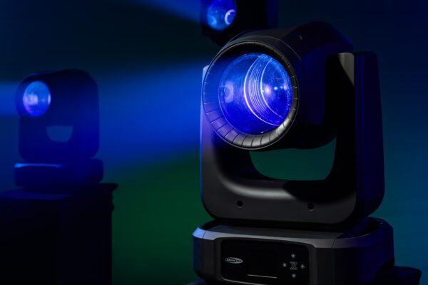 Xpression 2000B - Beam Testa mobile con beam LED da 150 W