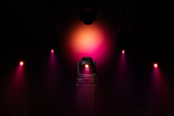 Xpression 2000S - Spot Testa mobile spot LED 200 W