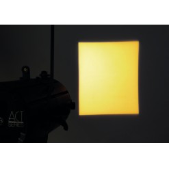 Act Profile 150W RGBAL Compact 150 W RGBAL Theatre LED Profile Profilo LED teatro RGBAL compatto da 150 W