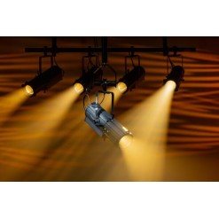 Act Profile 150W RGBAL Compact 150 W RGBAL Theatre LED Profile Profilo LED teatro RGBAL compatto da 150 W