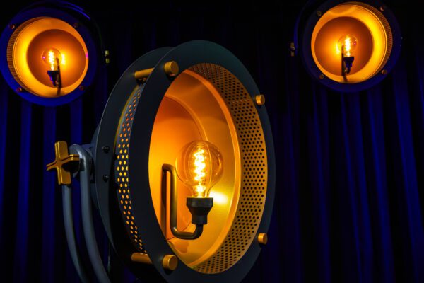 Edison Vintage V1 Retro DMX LED light with dimmer and E27 socket Luce LED retrò DMX con dimmer e presa E27