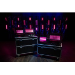 Raccoon S250/4 Junior Professional strobe/wash with motorised tilt Strobo/wash professionale con tilt motorizzato